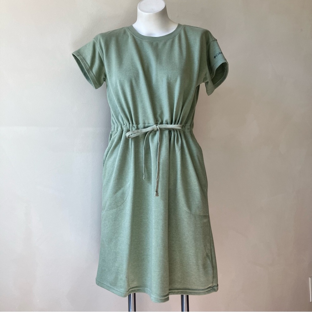 Columbia | Trek French Terry Relaxed Cinch Waist Dress - Picture 4 of 10